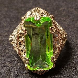 Emerald size 12 ring